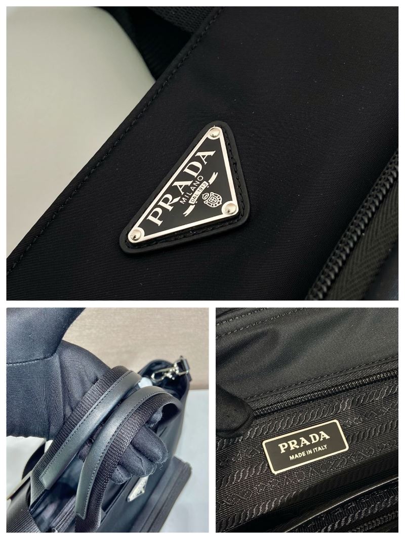 Pra*a tote bags